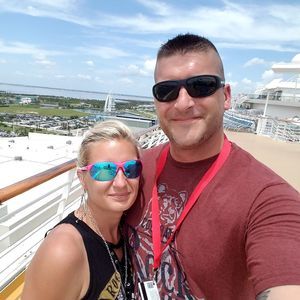 Meet your Posher, Seth